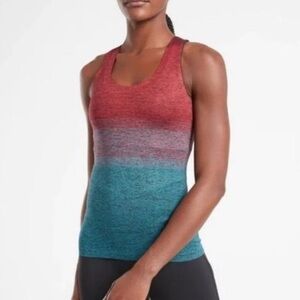 Like New Athleta Relay Tank in Ombré Size Small